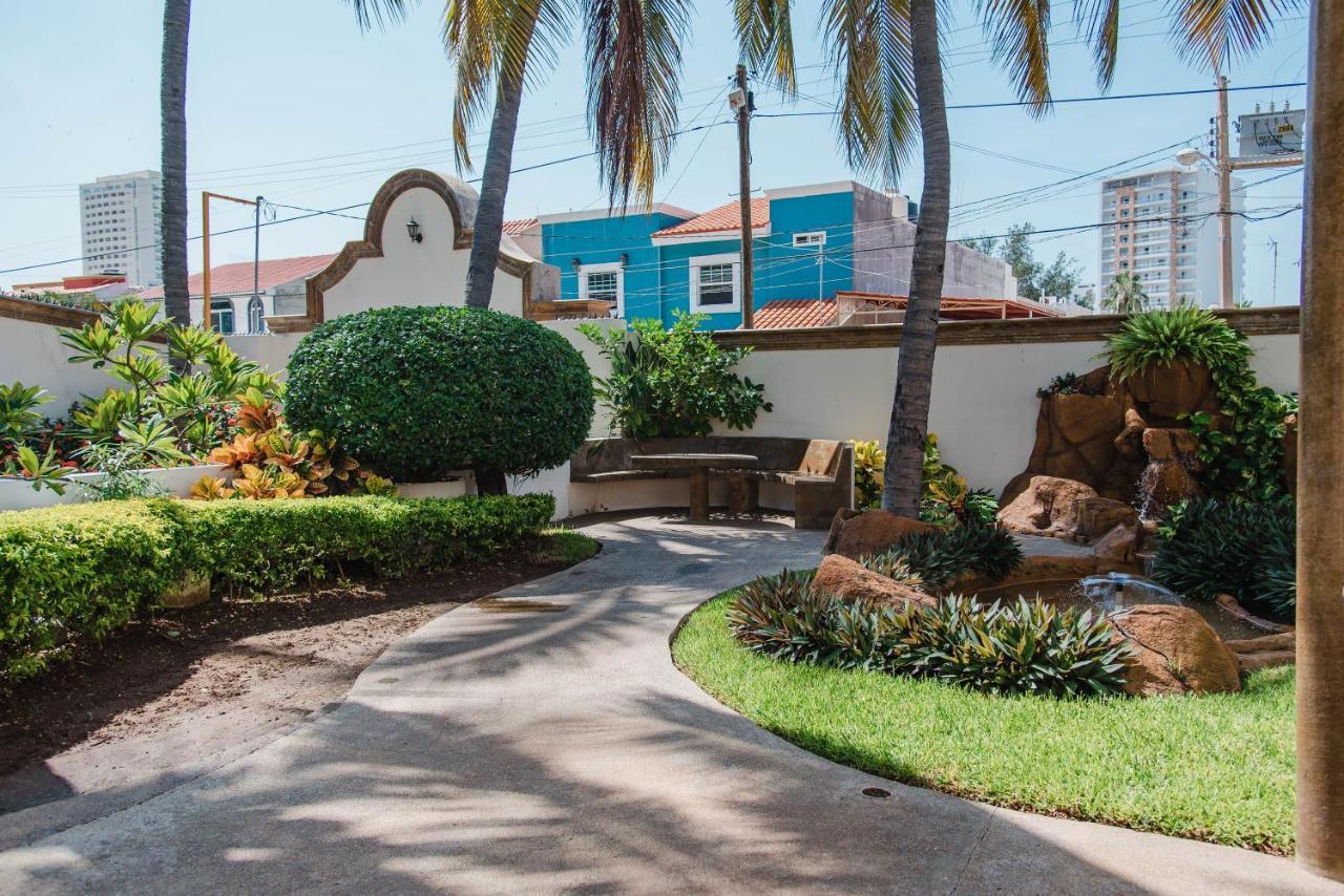 Hacienda Del Sol Mazatlan Hotel Exterior foto